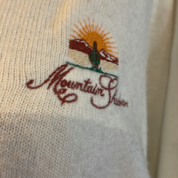 VINTAGE, PICKERING ACTIVE SPORTSWEAR SWEATER - Picture 2 of 4